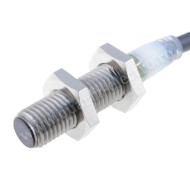 Senzor inductiv de proximitate din oțel inoxidabil corp scurt M8 ecranat 2 mm CC 3 fire PNP NO E2A-S08KS02-WP-B1 OMRON