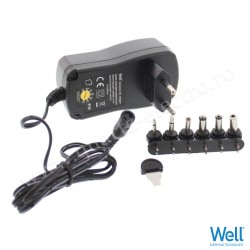 Alimentator universal in comutatie 2250mA 3-12V 6 mufe Well Alimentator universal in comutatie 2250mA 3-12V 6 mufe Well