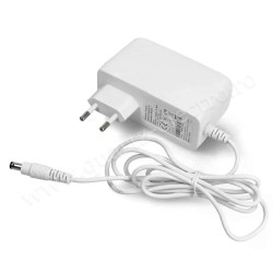 Alimentator de la 200-240V AC la 12V DC 3A (3000mA) cu mufa 5.5x2.5mm Alimentator de la 200-240V AC la 12V DC 3A (3000mA) cu mufa 5.5x2.5mm